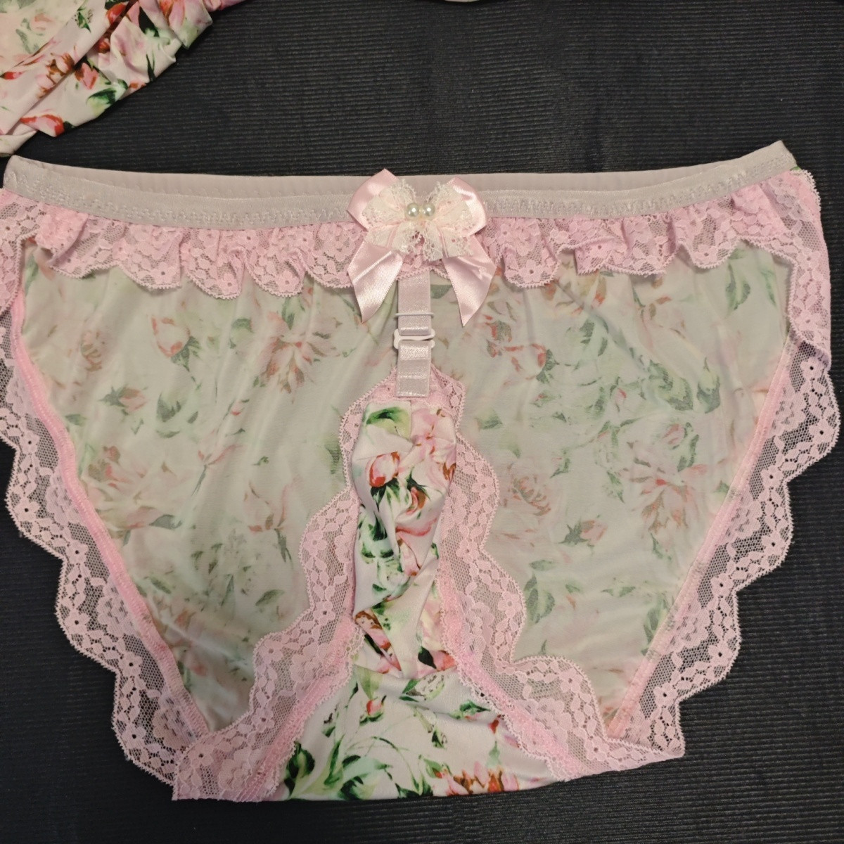 手作りの花柄、セクシーで可愛らしいメンズブリーフ。LGBQT - Boxer Shorts Modal のレビューと価格