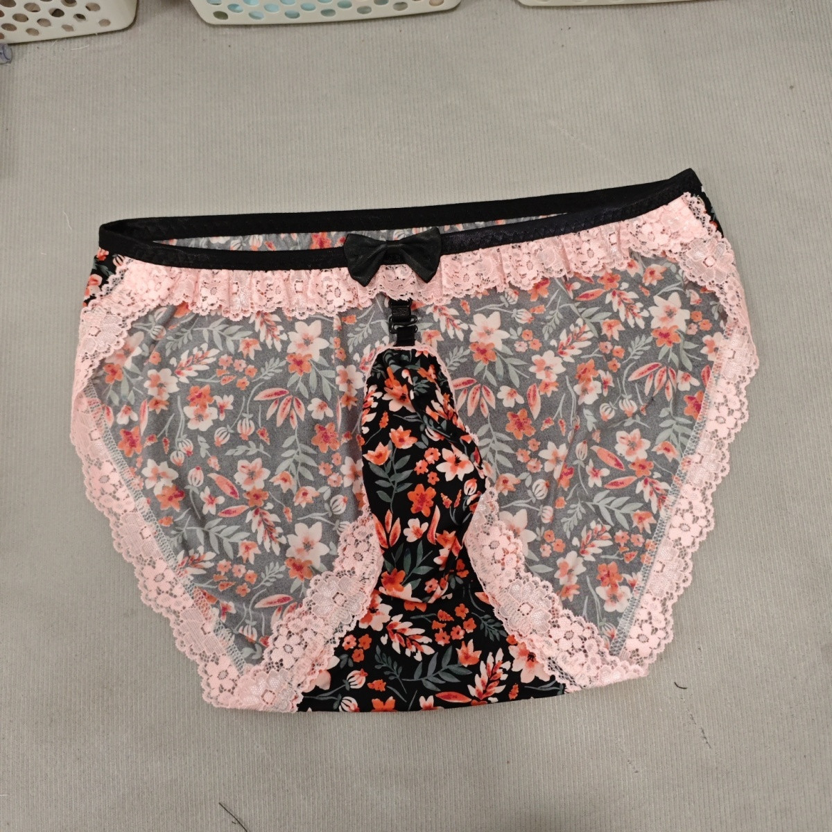 手作りの花柄、セクシーで可愛らしいメンズブリーフ。LGBQT - Boxer Shorts Modal のレビューと価格